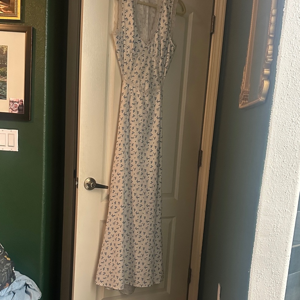 SHEIN White and Black Floral Maxi Dress